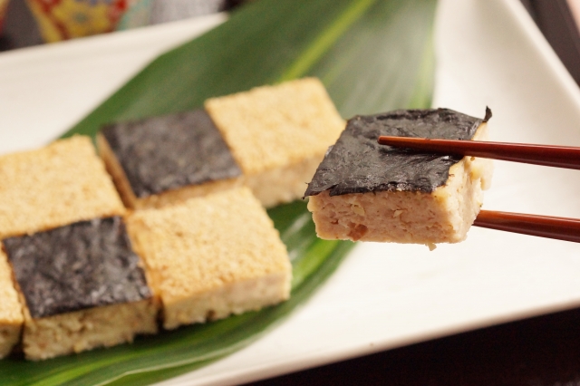 市松模様の松風焼き